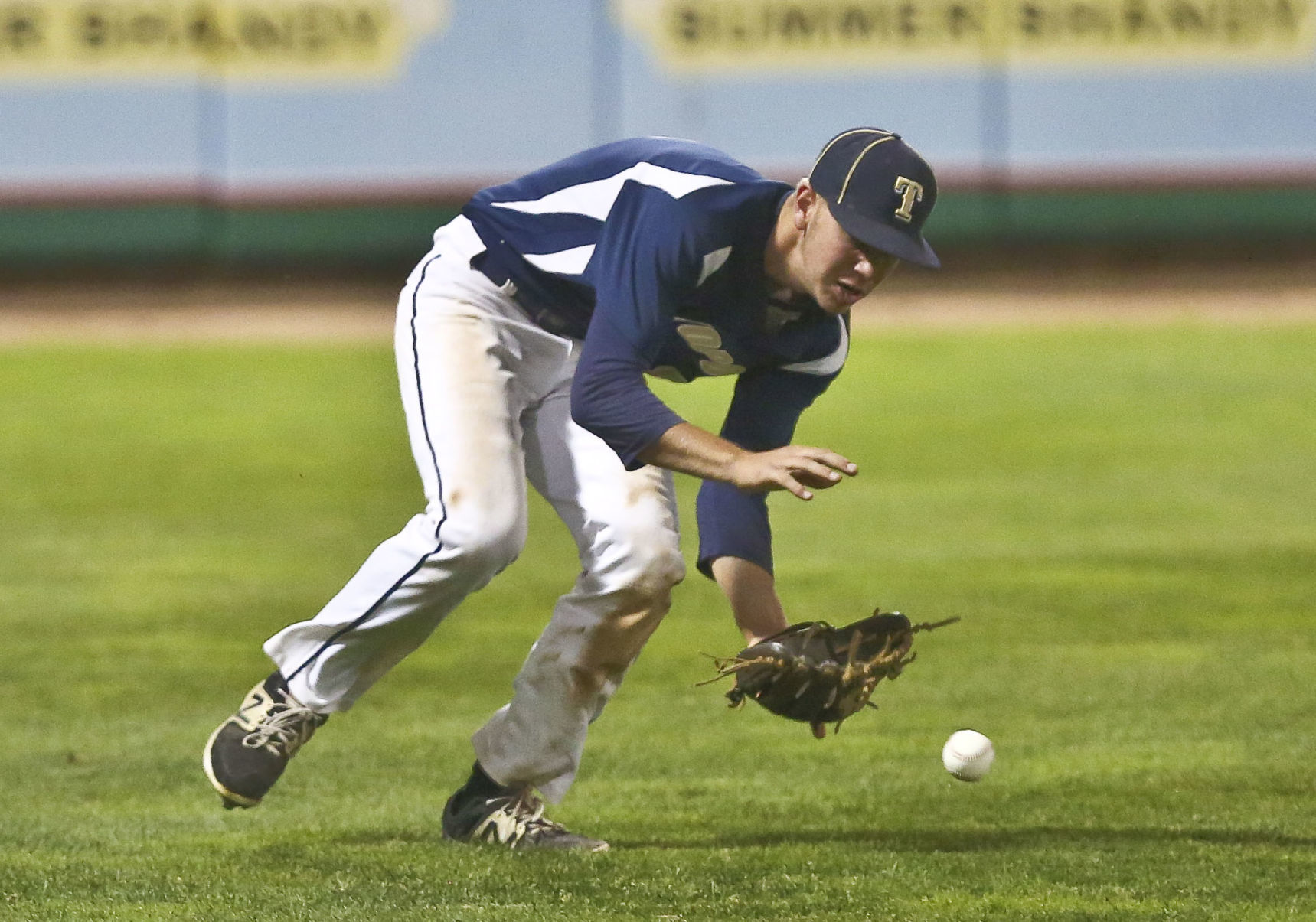 Teutopolis baseball Rock Island Alleman 18 5.30.19.JPG